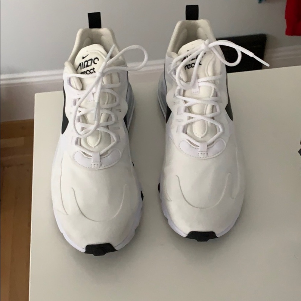Air 270 Reacts